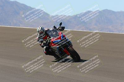 media/Oct-03-2022-Moto Forza (Mon) [[5f077a3730]]/Beginner Group/Session 2 (Turn 10)/